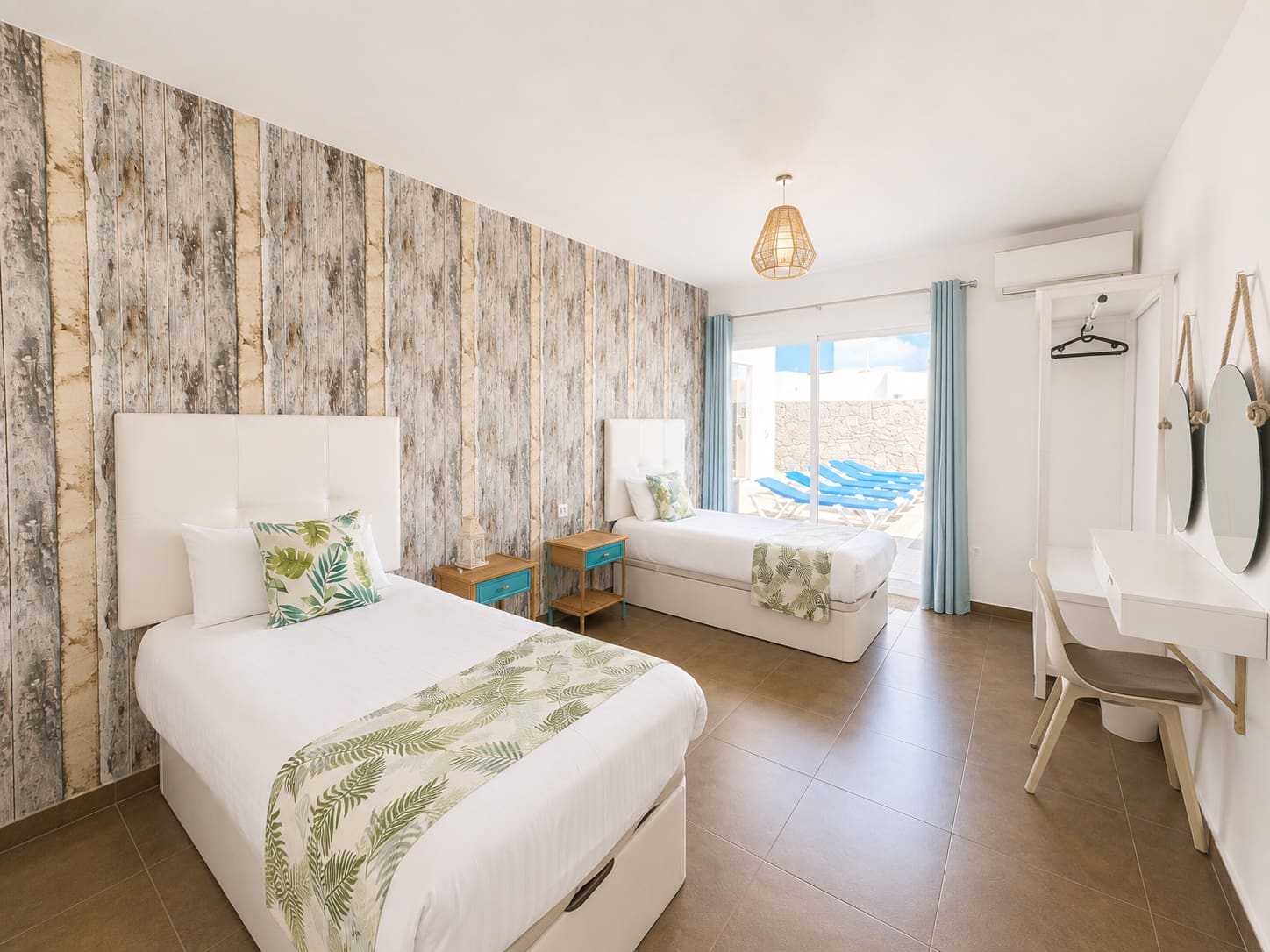 6 soverom Villa til salgs i Tias med svømmebasseng garasje - € 895 000 (Ref: 10038553)