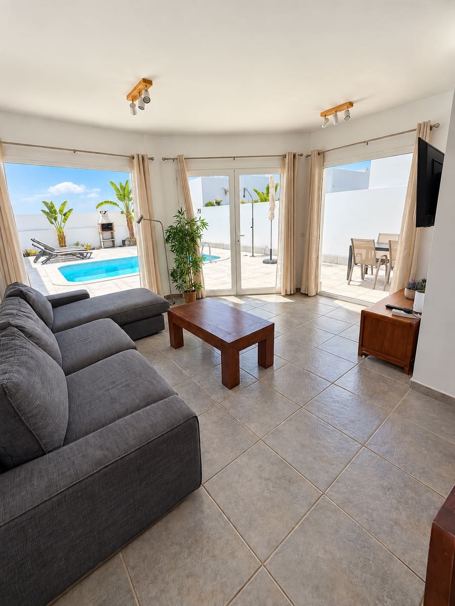 3 sovrum Villa till salu i Playa Blanca med pool garage - 450 000 € (Ref: 10049642)