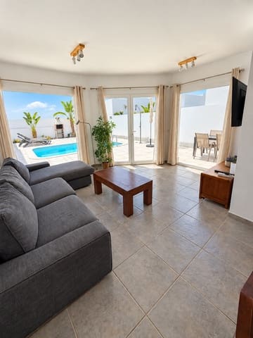 3 sovrum Villa till salu i Playa Blanca, Yaiza med pool garage - 450 000 € (Ref: 10049642)