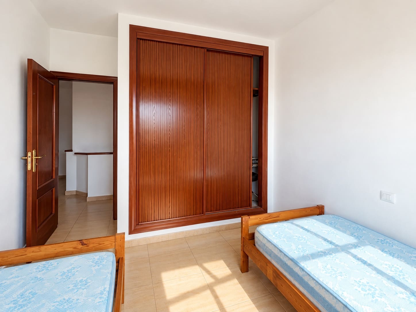 3 quarto Moradia para venda em Costa Teguise com piscina garagem - 379 000 € (Ref: 10104318)