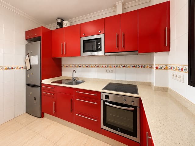3 quarto Moradia para venda em Costa Teguise, Teguise com piscina garagem - 379 000 € (Ref: 10104318)