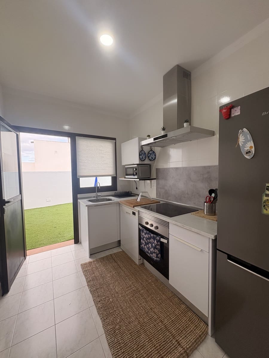 4 soveværelse Villa til salg i Guime med swimmingpool garage - € 465.000 (Ref: 9640493)