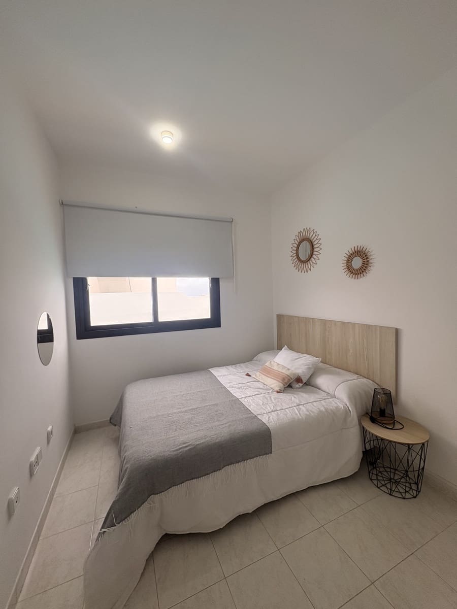 4 soveværelse Villa til salg i Guime med swimmingpool garage - € 465.000 (Ref: 9640493)