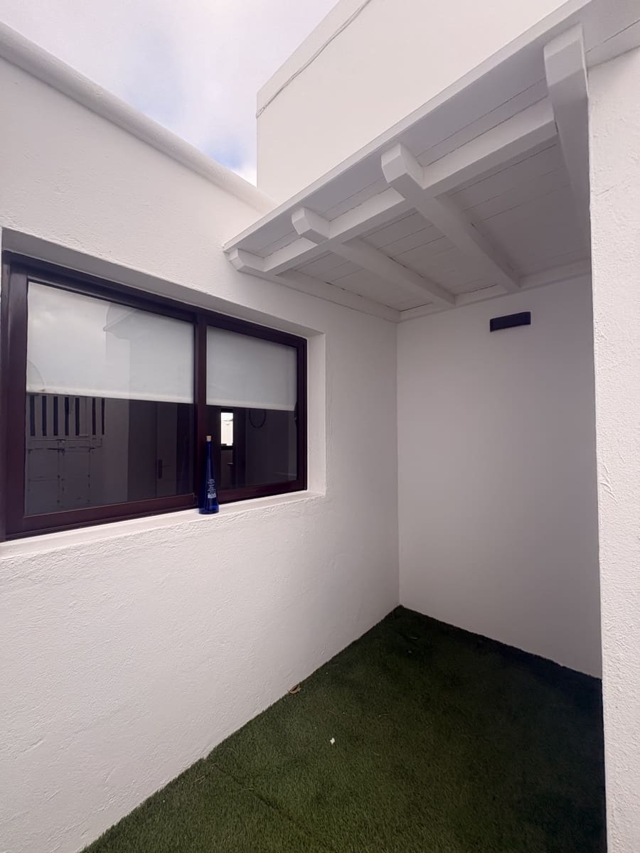 4 soveværelse Villa til salg i Guime med swimmingpool garage - € 465.000 (Ref: 9640493)