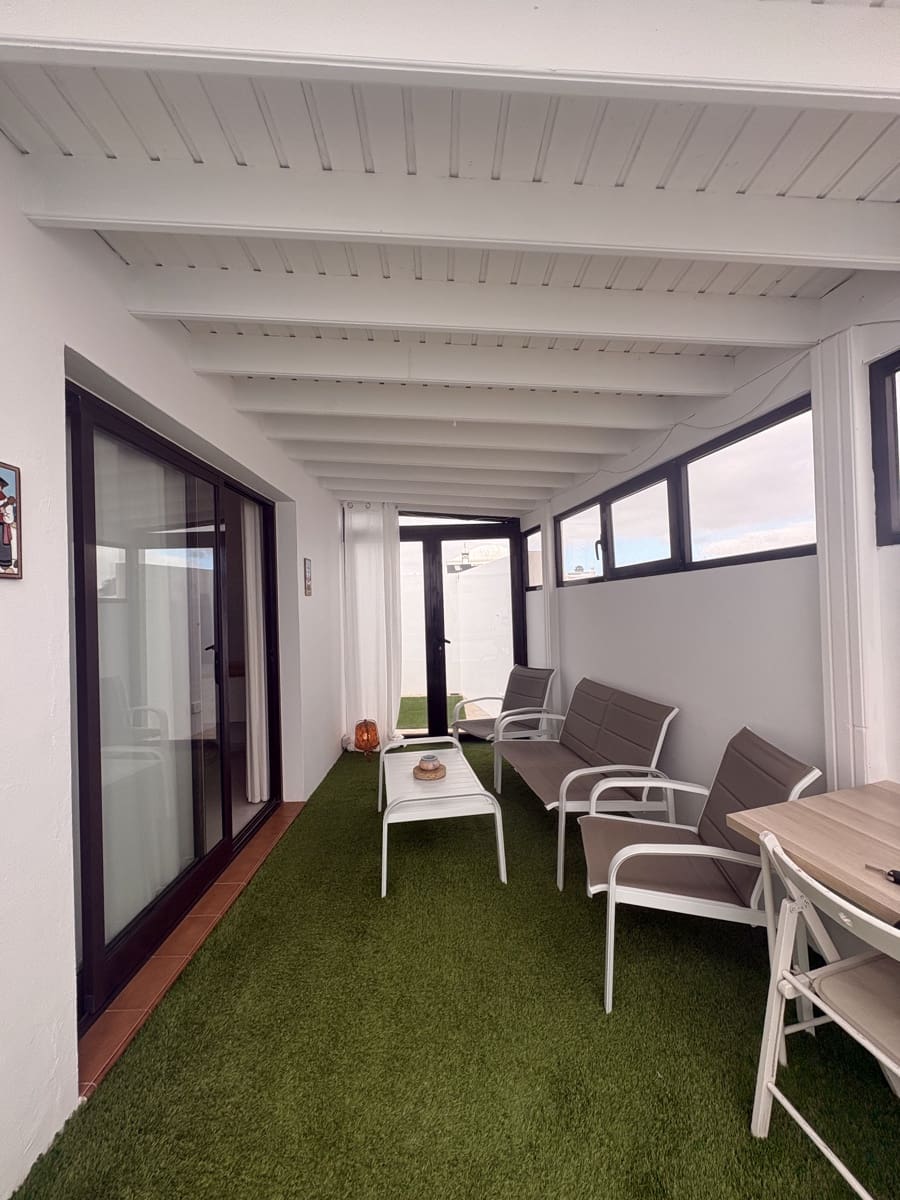 4 soveværelse Villa til salg i Guime med swimmingpool garage - € 465.000 (Ref: 9640493)