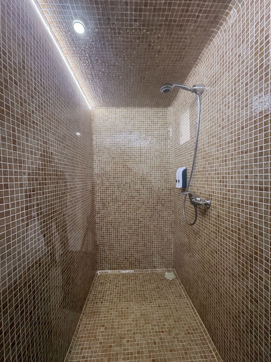 4 soveværelse Villa til salg i Guime med swimmingpool garage - € 465.000 (Ref: 9640493)