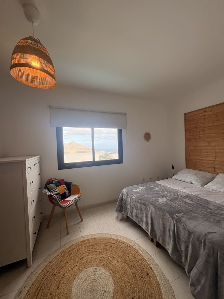 4 soveværelse Villa til salg i Guime med swimmingpool garage - € 465.000 (Ref: 9640493)