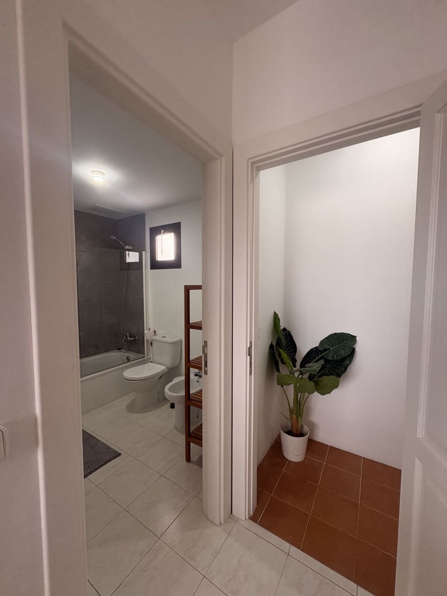 4 soveværelse Villa til salg i Guime med swimmingpool garage - € 465.000 (Ref: 9640493)