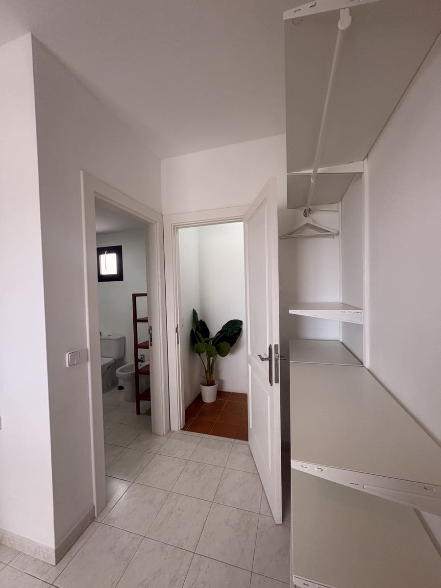 4 soveværelse Villa til salg i Guime med swimmingpool garage - € 465.000 (Ref: 9640493)