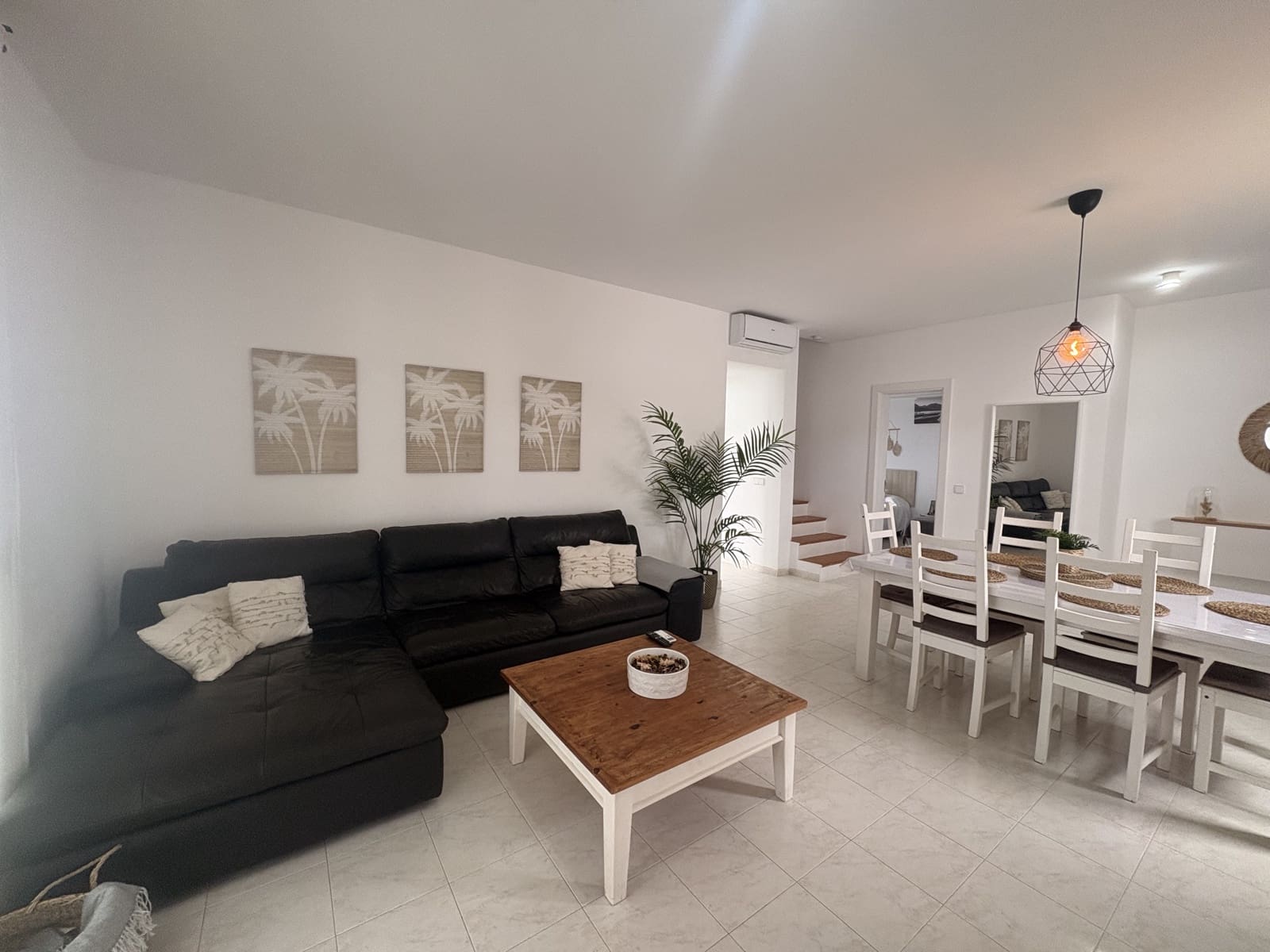 4 soveværelse Villa til salg i Guime med swimmingpool garage - € 465.000 (Ref: 9640493)