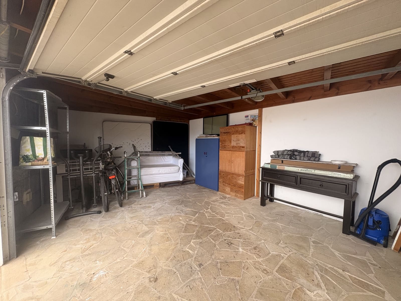 4 soveværelse Villa til salg i Guime med swimmingpool garage - € 465.000 (Ref: 9640493)