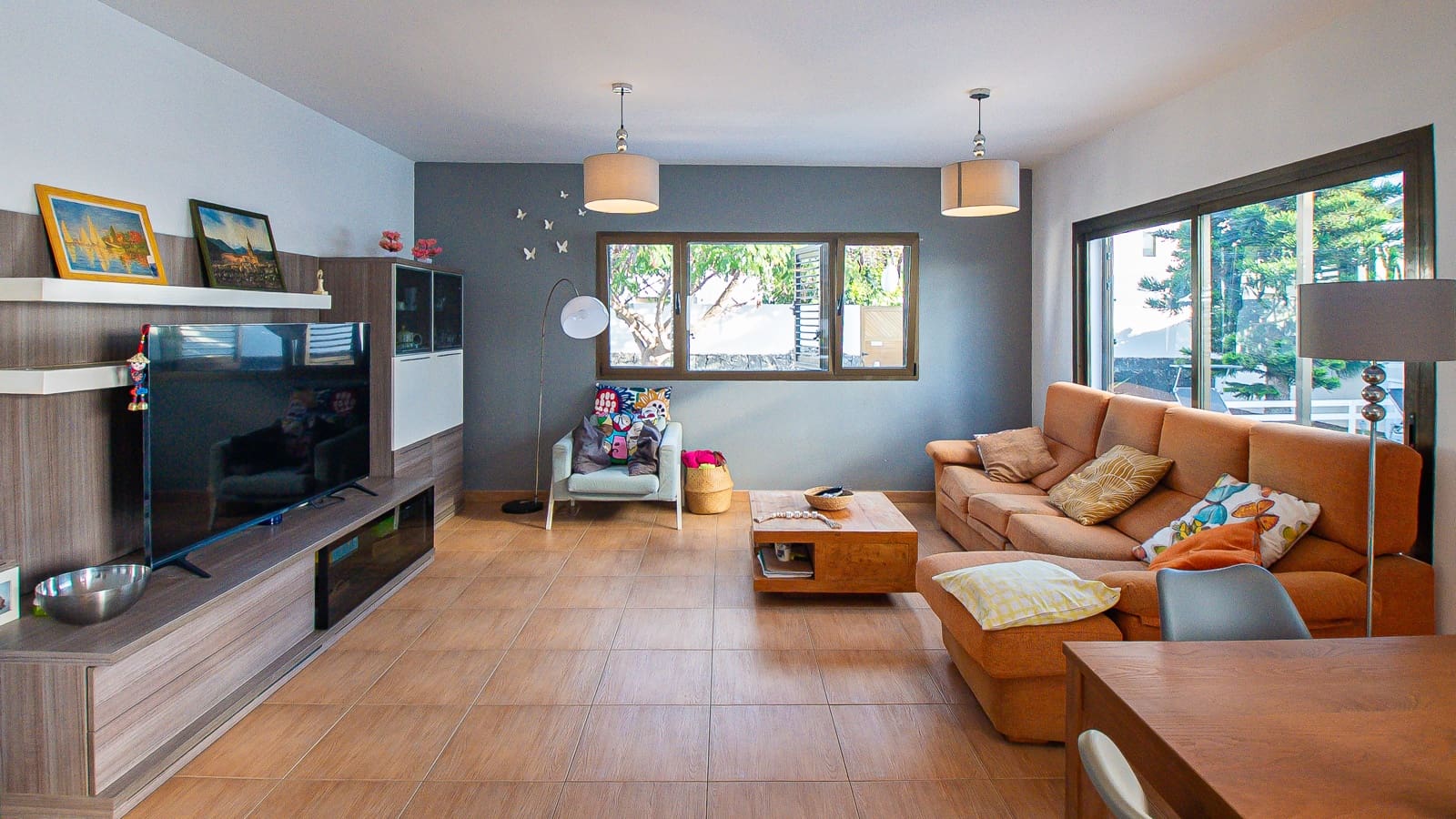 4 bedroom Villa for sale in Yaiza with pool garage - € 669,000 (Ref: 9640617)