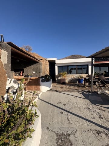 2 sovrum Villa till salu i Macher, Tías med garage - 430 000 € (Ref: 9640665)