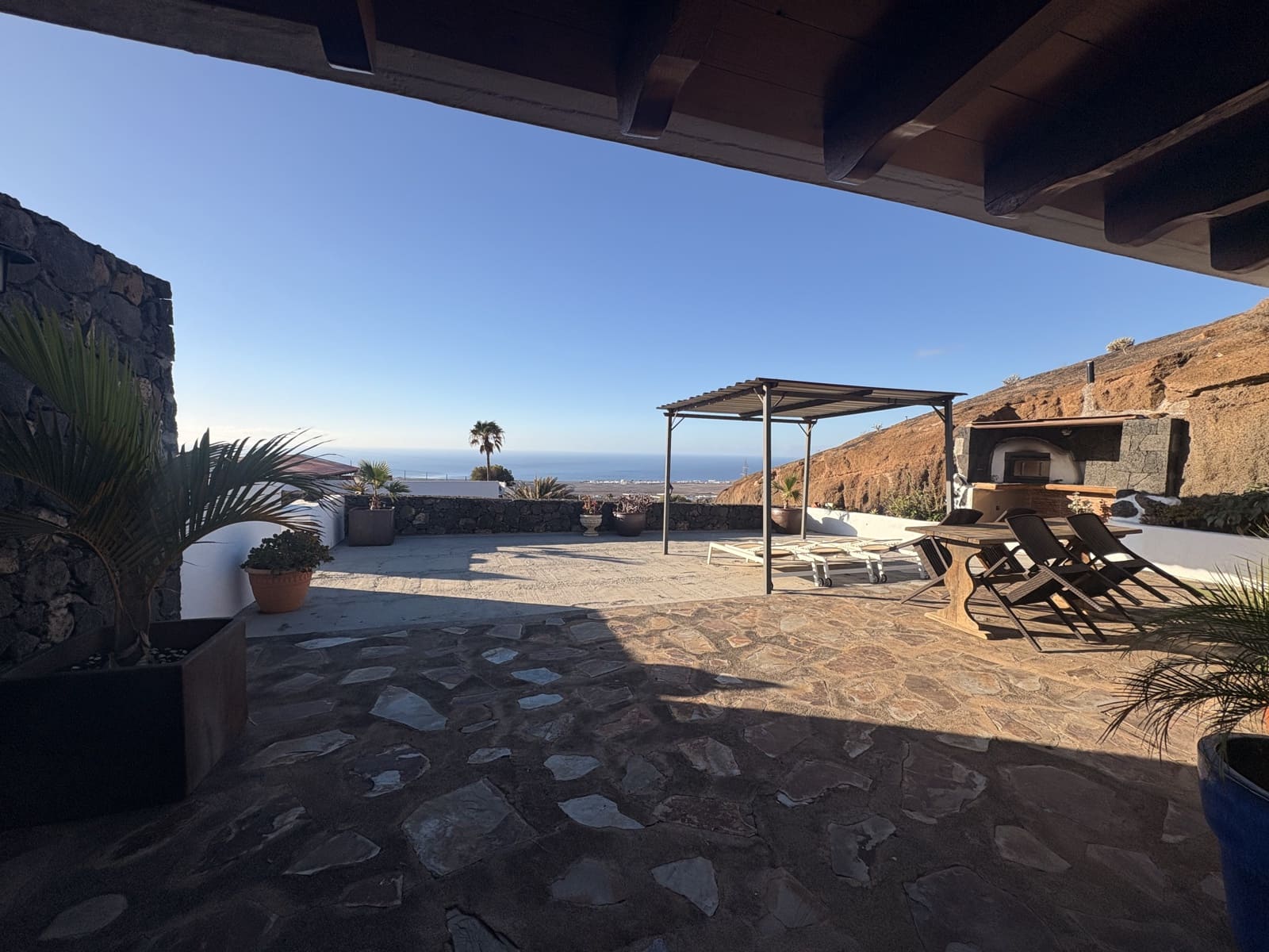 2 soverom Villa til salgs i Macher med garasje - € 430 000 (Ref: 9640665)