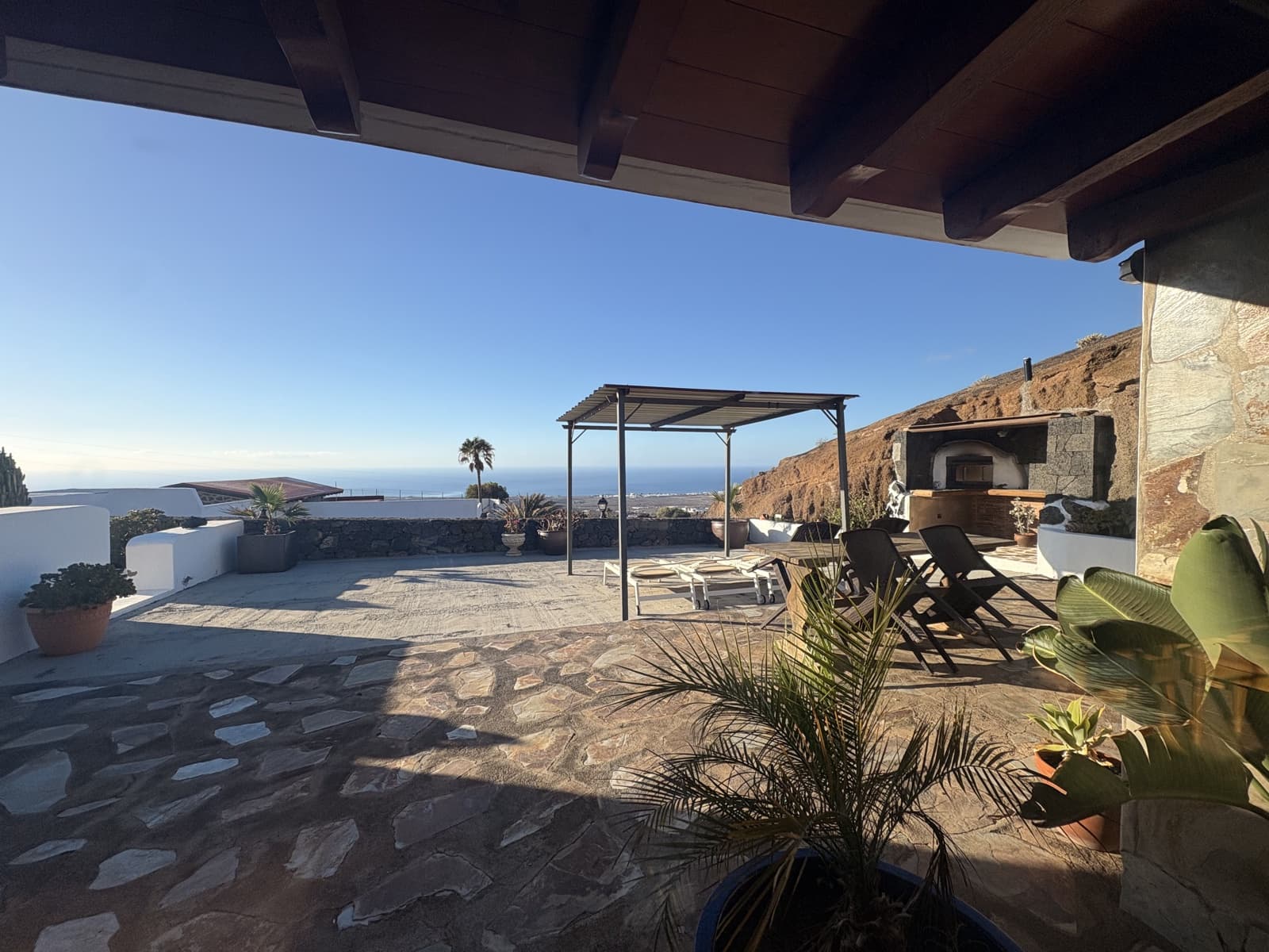 2 soverom Villa til salgs i Macher med garasje - € 430 000 (Ref: 9640665)