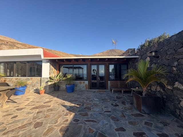 2 sovrum Villa till salu i Macher, Tías med garage - 430 000 € (Ref: 9640665)