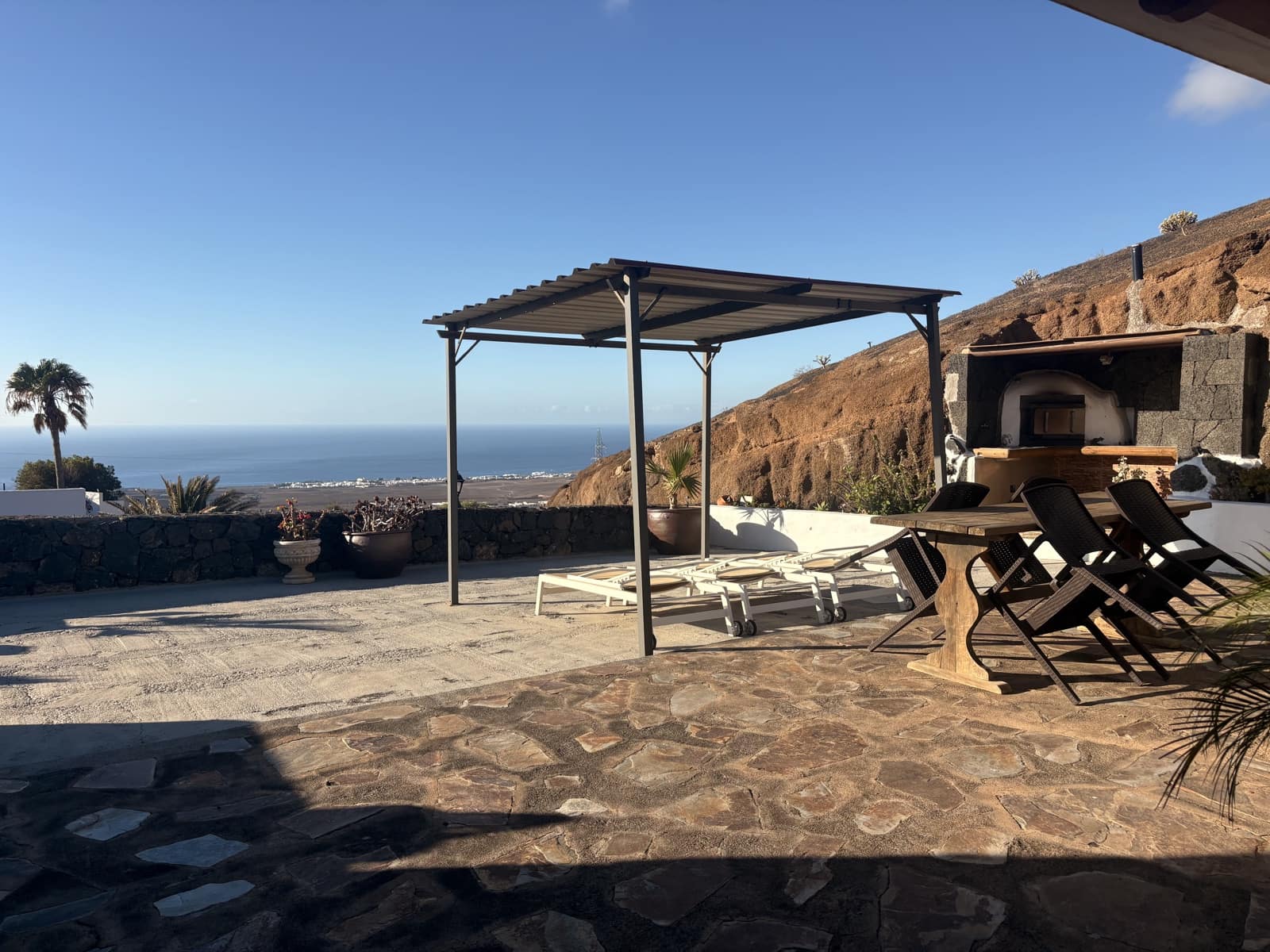 2 soverom Villa til salgs i Macher med garasje - € 430 000 (Ref: 9640665)