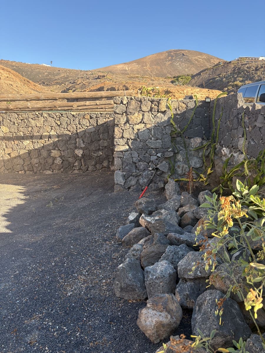 2 soverom Villa til salgs i Macher med garasje - € 430 000 (Ref: 9640665)