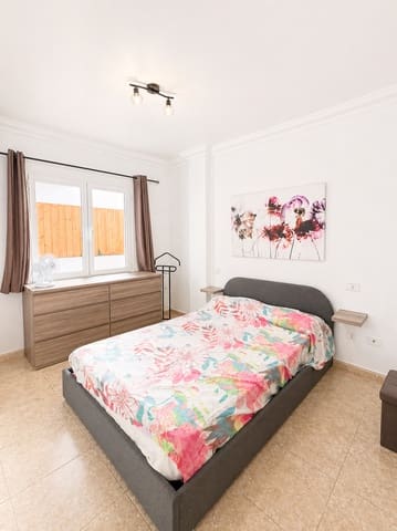 2 Zimmer Wohnung zu verkaufen in Tías mit Garage - 259.000 € (Ref: 9642187)