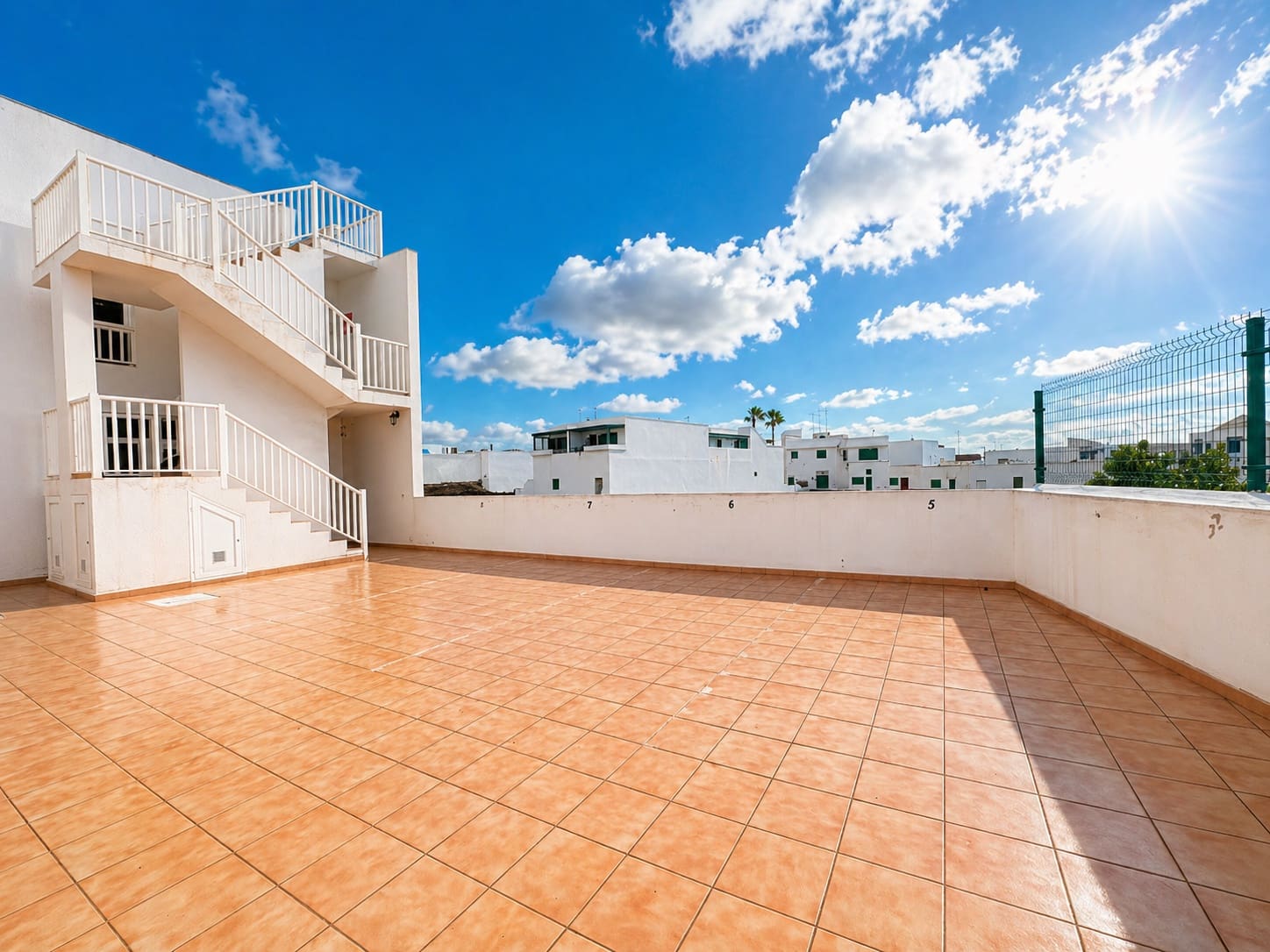 2 soverom Leilighet til salgs i Tias med garasje - € 259 000 (Ref: 9642187)