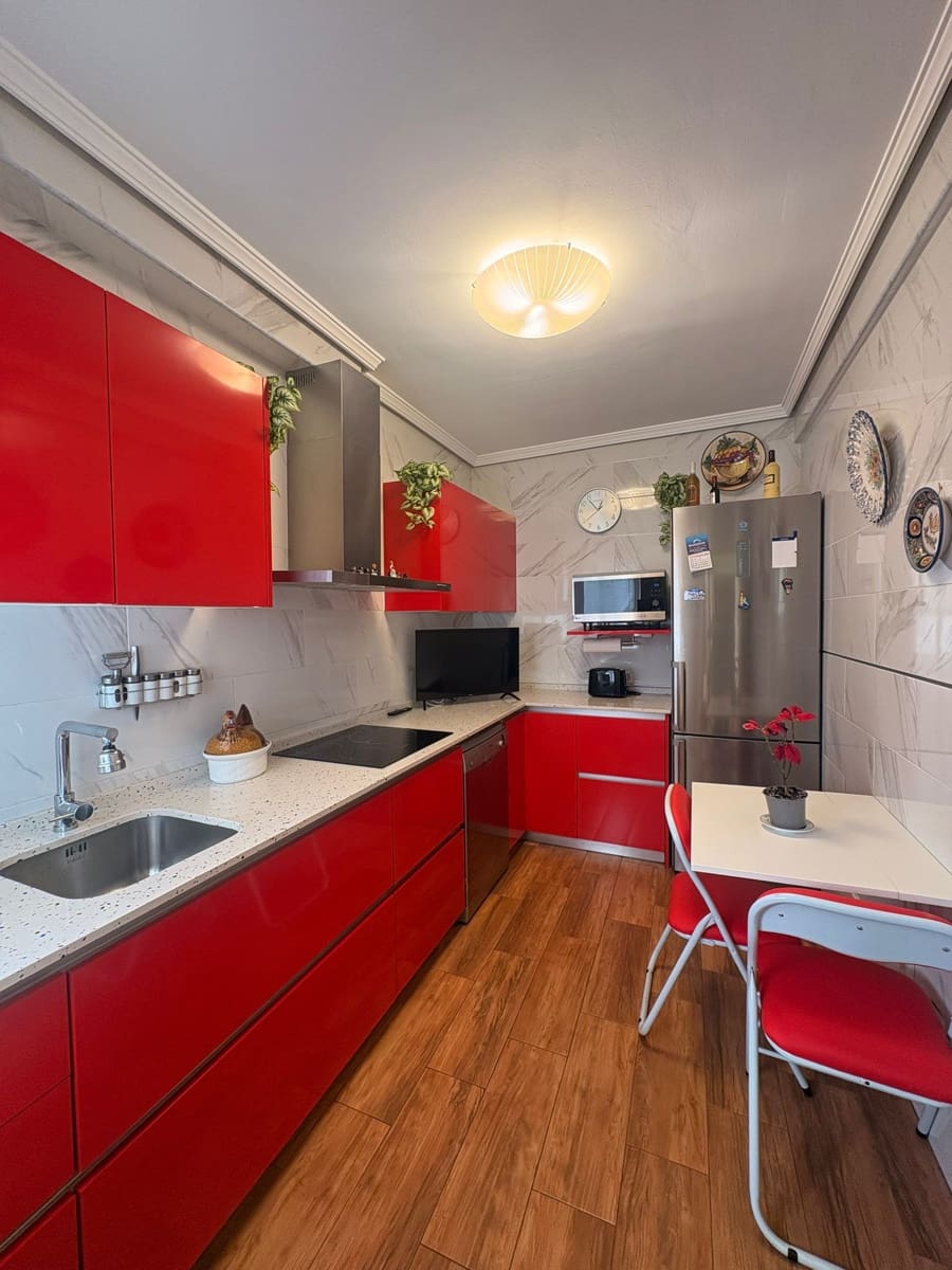 2 chambre Appartement à vendre à Arrecife avec garage - 229 500 € (Ref: 9643374)