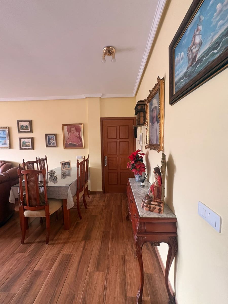 2 chambre Appartement à vendre à Arrecife avec garage - 229 500 € (Ref: 9643374)