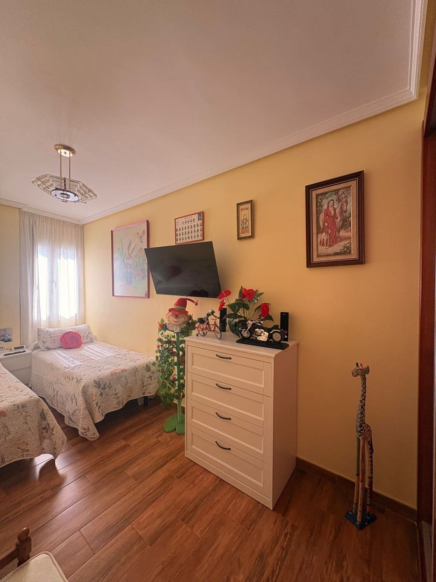 2 chambre Appartement à vendre à Arrecife avec garage - 229 500 € (Ref: 9643374)