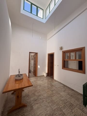 7 chambre Maison de Ville à vendre à San Bartolome avec garage - 367 000 € (Ref: 9643397)