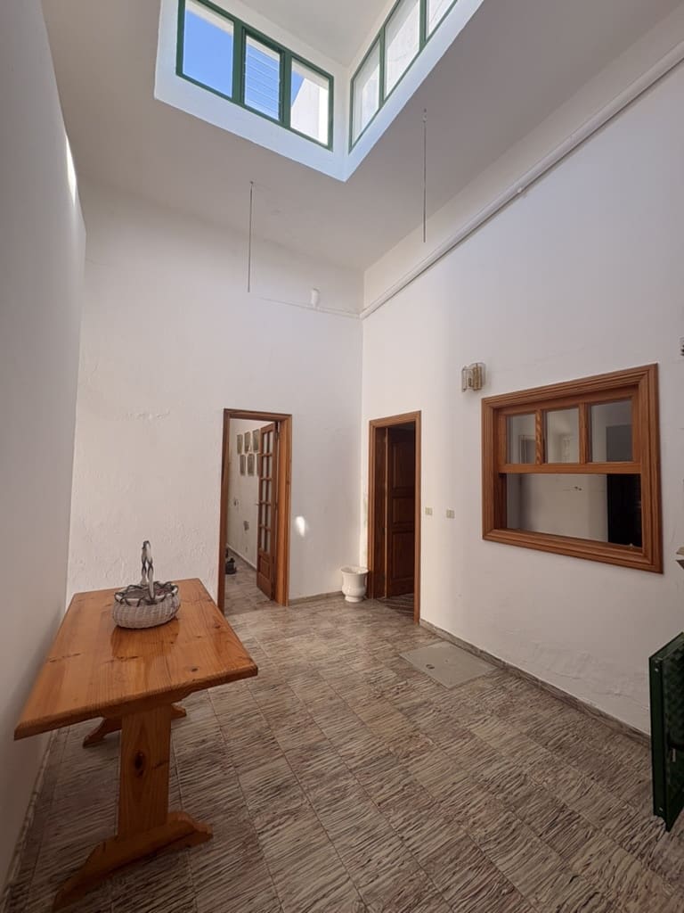 7 chambre Maison de Ville à vendre à San Bartolome avec garage - 367 000 € (Ref: 9643397)