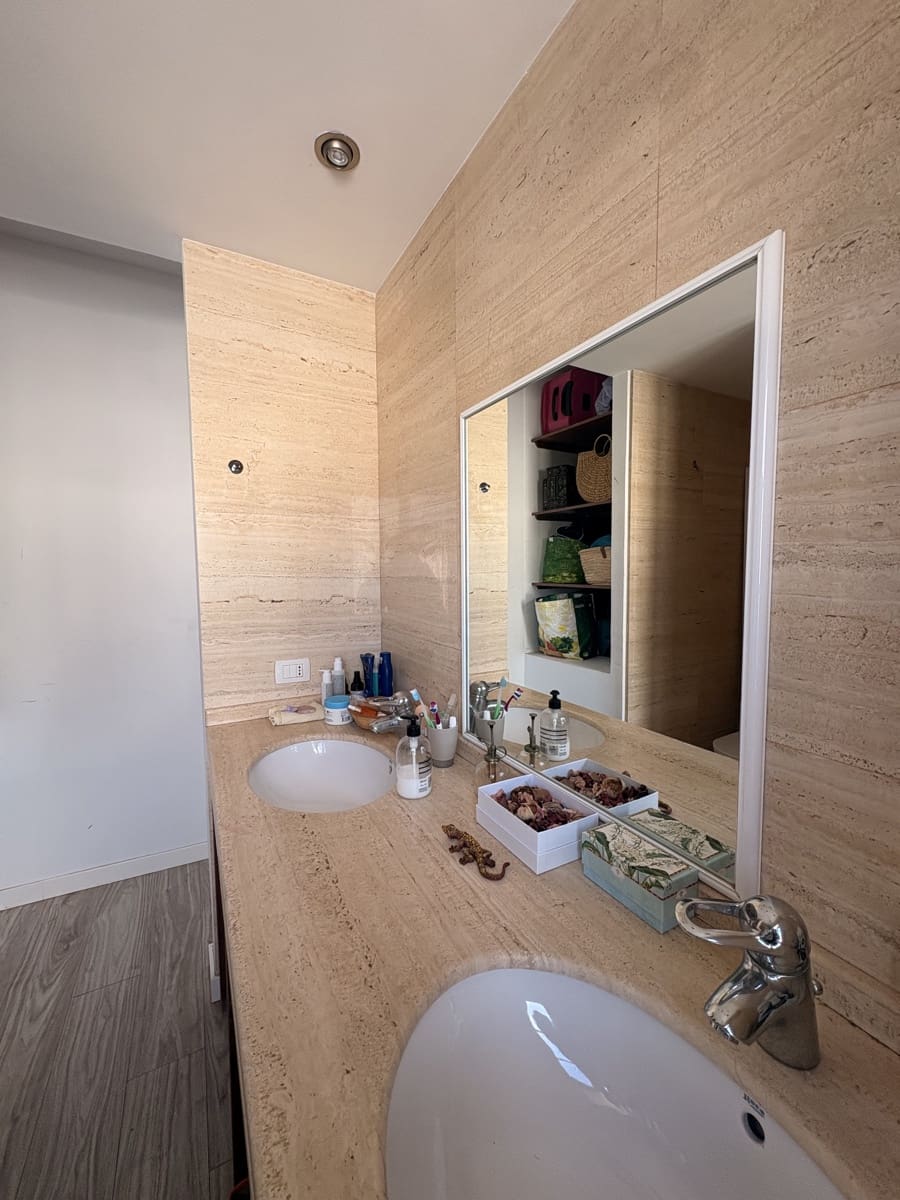 3 chambre Villa/Maison Mitoyenne à vendre à Puerto Calero avec piscine - 465 000 € (Ref: 9643398)