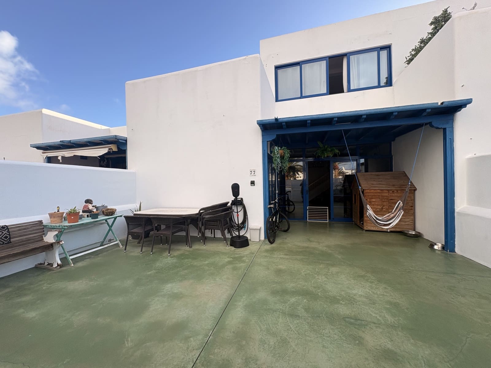 3 chambre Villa/Maison Mitoyenne à vendre à Puerto Calero avec piscine - 465 000 € (Ref: 9643398)