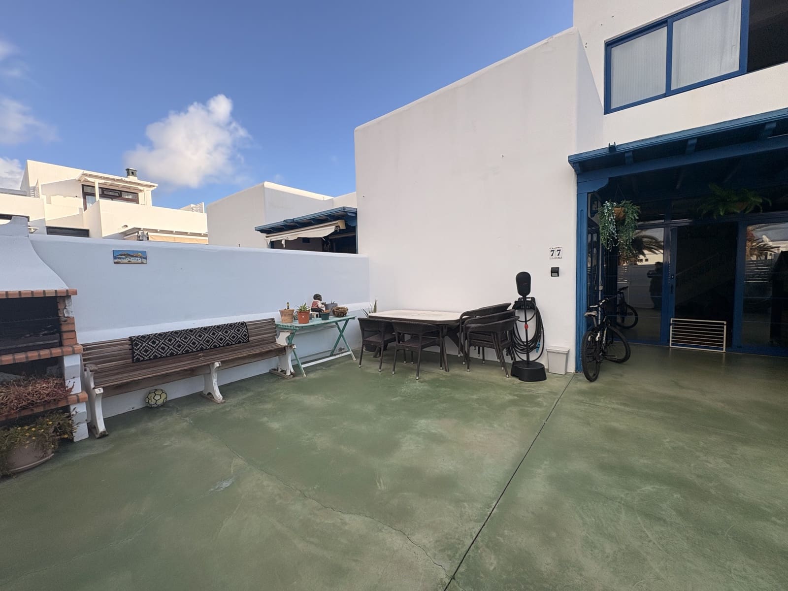 3 chambre Villa/Maison Mitoyenne à vendre à Puerto Calero avec piscine - 465 000 € (Ref: 9643398)