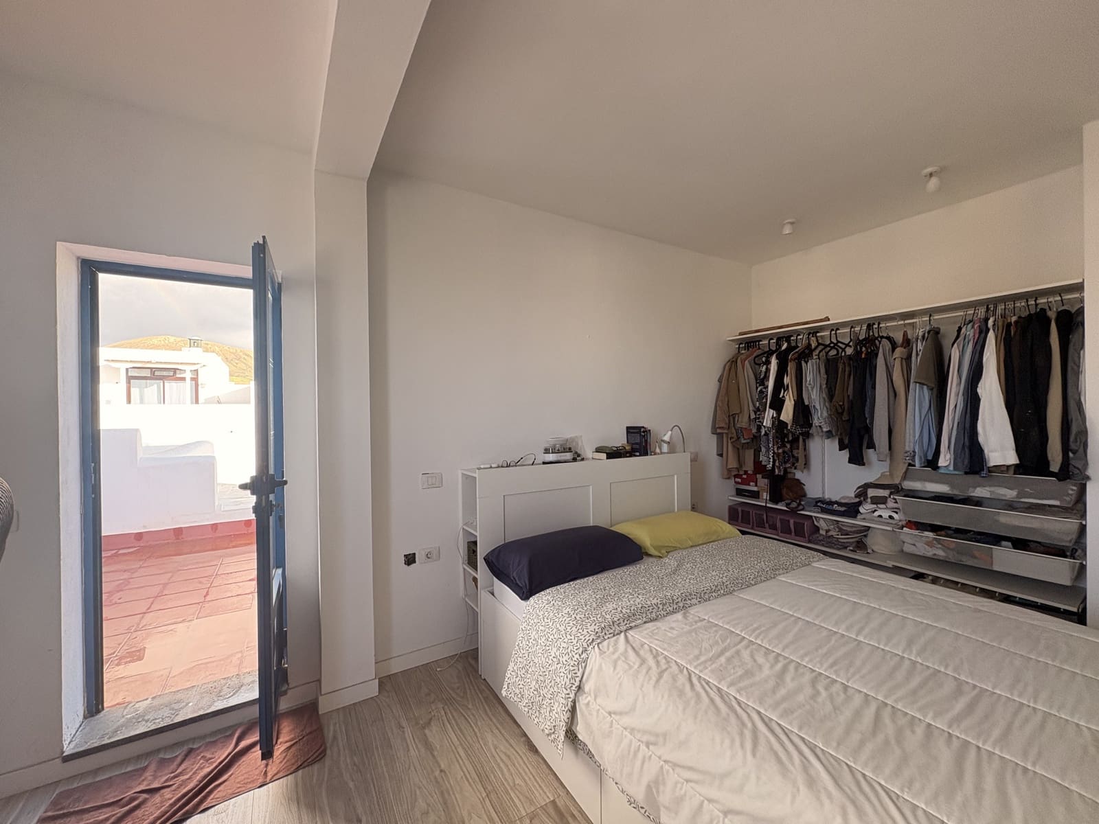 3 chambre Villa/Maison Mitoyenne à vendre à Puerto Calero avec piscine - 465 000 € (Ref: 9643398)