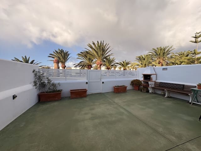 3 sypialnia Dom szeregowy na sprzedaż w Puerto Calero, Yaiza z basenem - 465 000 € (Ref: 9643398)