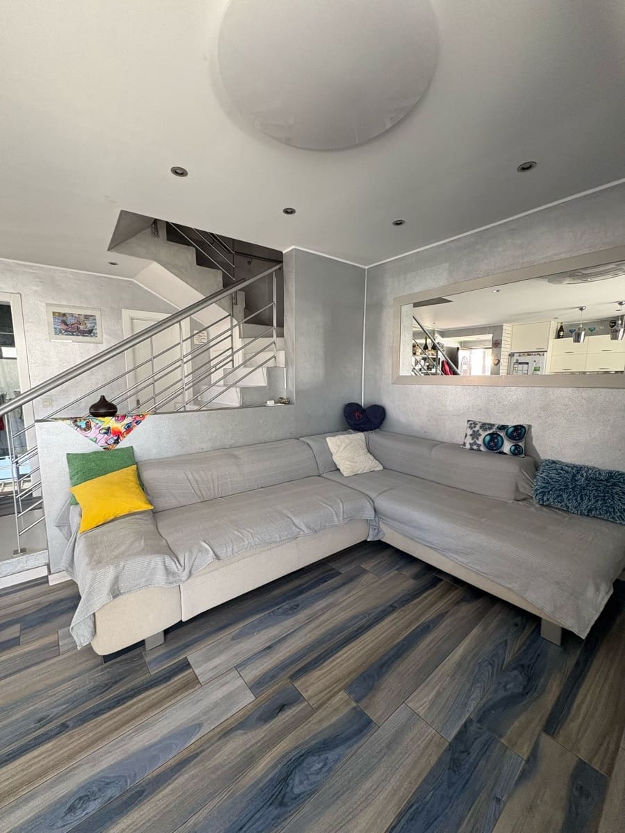 4 soveværelse Rækkehus til salg i Playa Honda med swimmingpool garage - € 499.000 (Ref: 9643516)