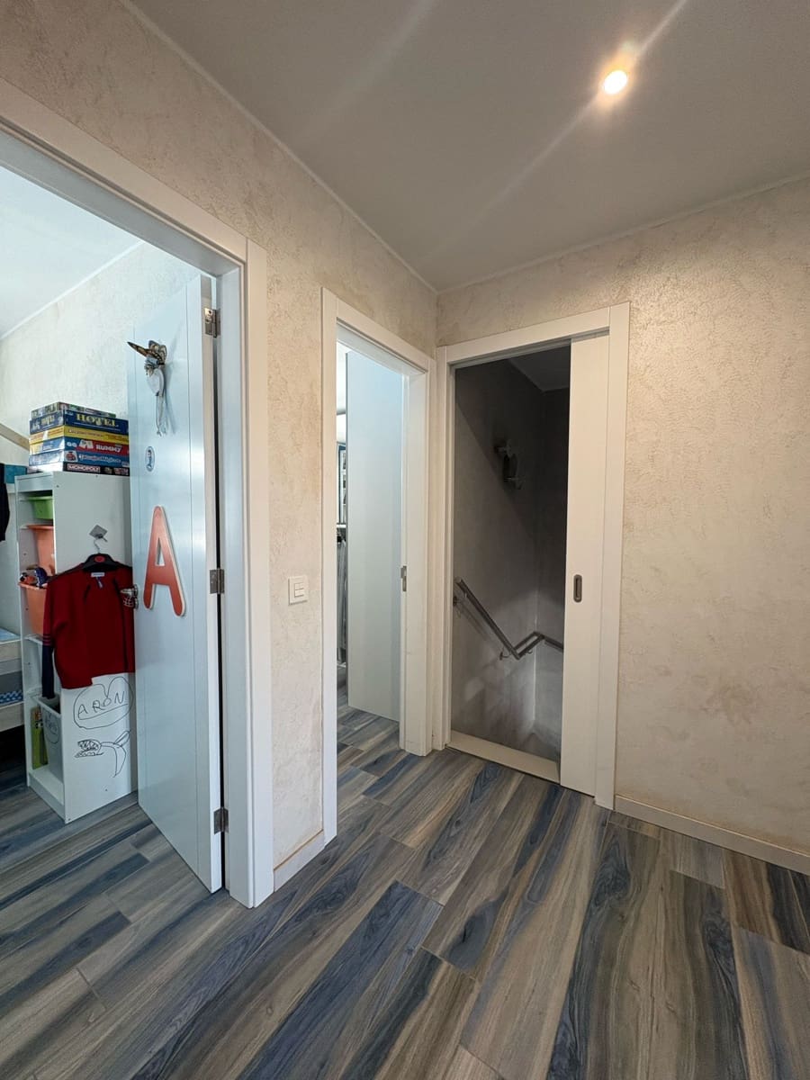 4 soveværelse Rækkehus til salg i Playa Honda med swimmingpool garage - € 499.000 (Ref: 9643516)