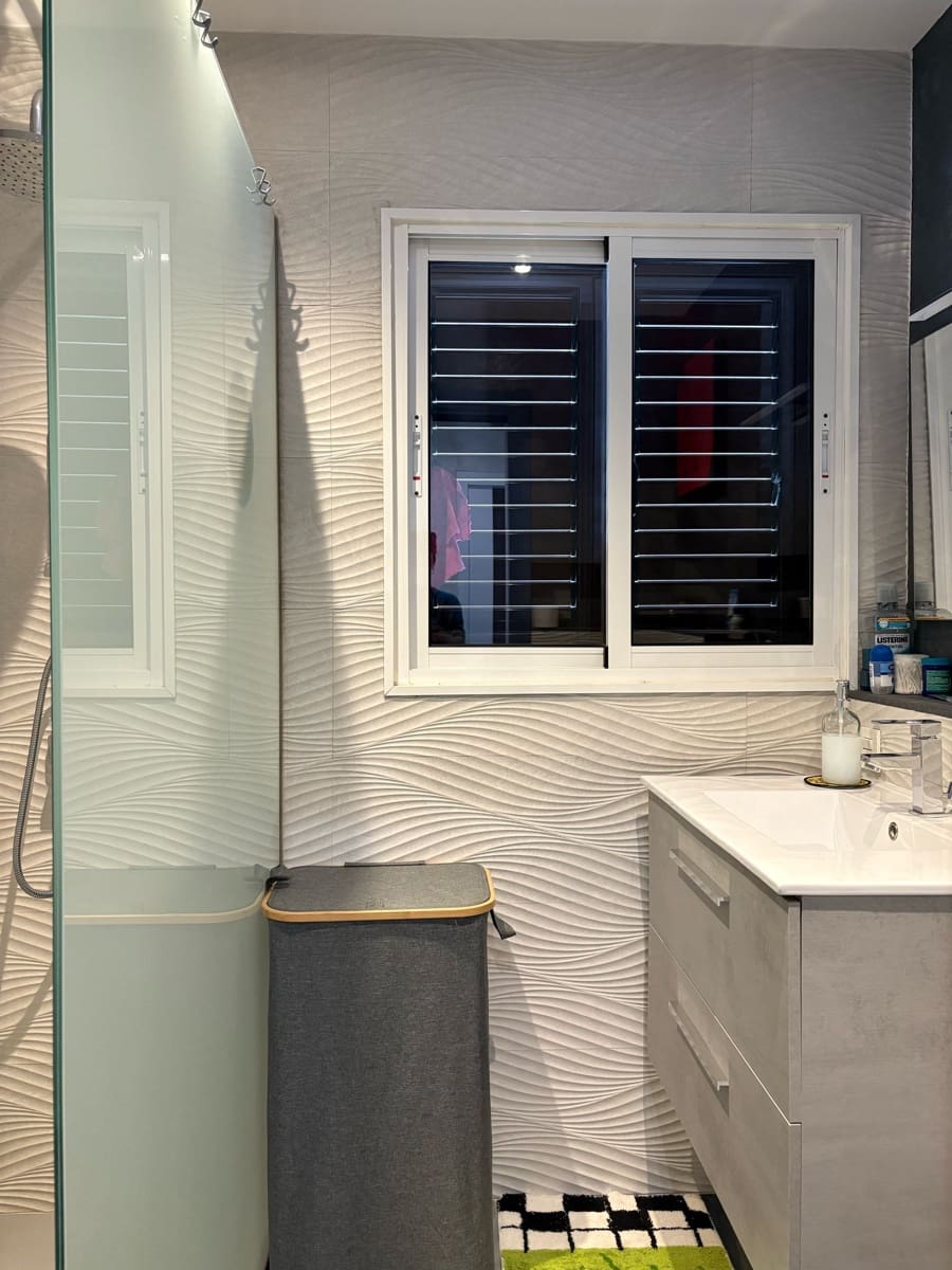 4 soveværelse Rækkehus til salg i Playa Honda med swimmingpool garage - € 499.000 (Ref: 9643516)