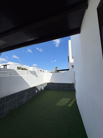 Adosado de 4 habitaciones en Playa Honda, San Bartolomé en venta con piscina garaje - 499.000 € (Ref: 9643516)
