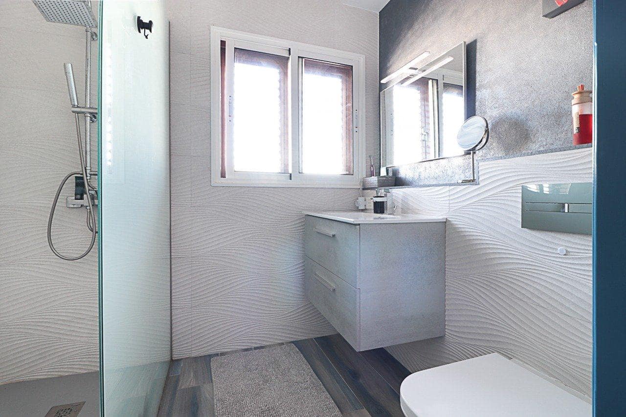 4 soveværelse Rækkehus til salg i Playa Honda med swimmingpool garage - € 499.000 (Ref: 9643516)