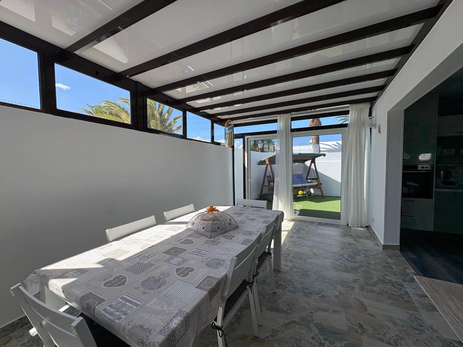 4 soveværelse Rækkehus til salg i Playa Honda med swimmingpool garage - € 499.000 (Ref: 9643516)