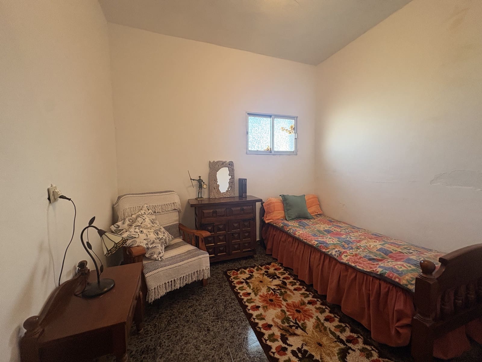 5 makuuhuone Omakotitalo myytävänä paikassa Tinajo mukana 
autotalli - 450 000 € (Ref: 9645425)