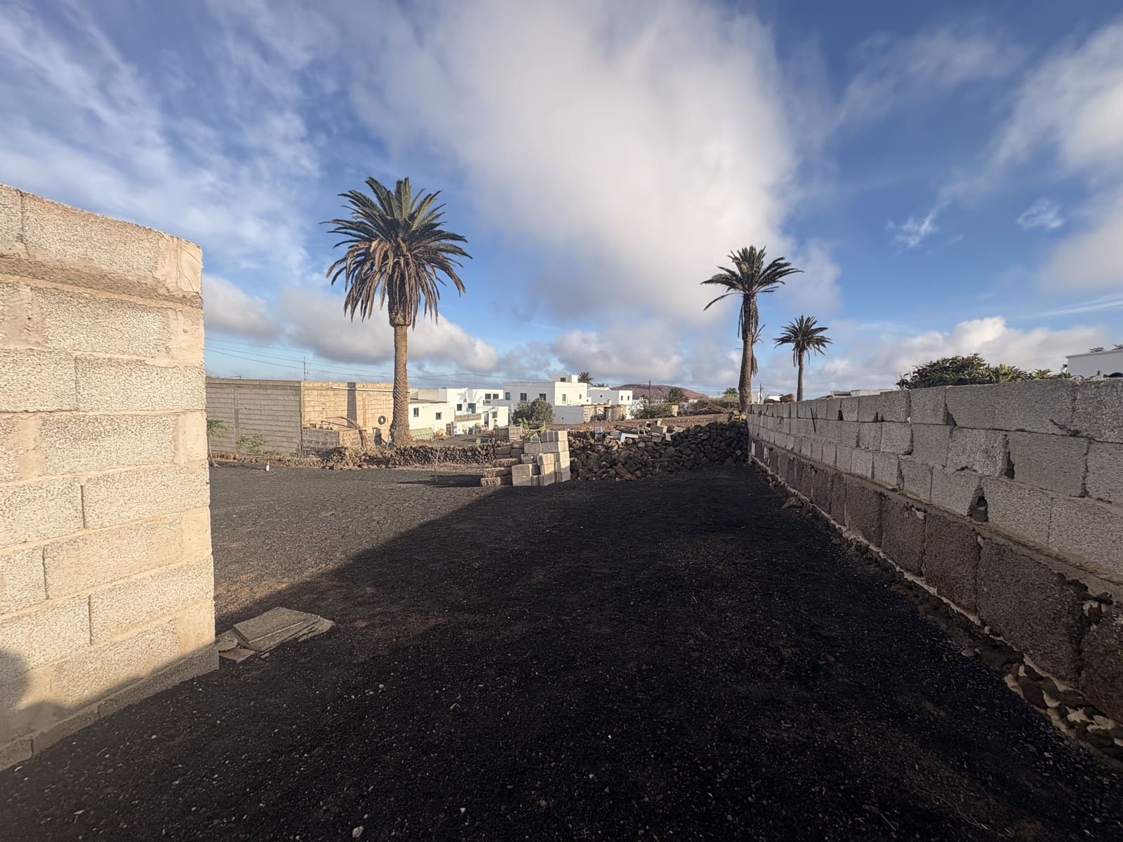 5 makuuhuone Omakotitalo myytävänä paikassa Tinajo mukana 
autotalli - 450 000 € (Ref: 9645425)