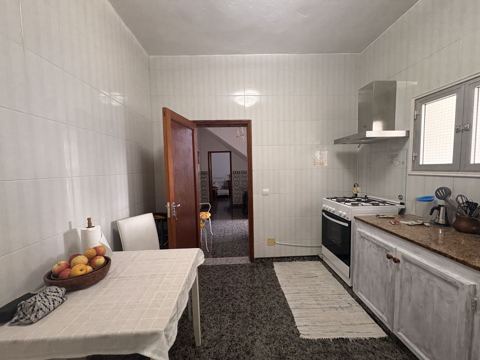 5 soveværelse Byhus til salg i Tinajo med garage - € 450.000 (Ref: 9645425)