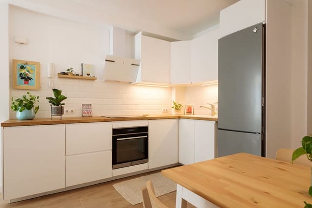 3 chambre Appartement à vendre à Arrecife - 220 000 € (Ref: 9650332)