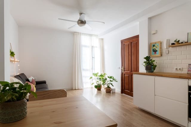 3 chambre Appartement à vendre à Arrecife - 220 000 € (Ref: 9650332)