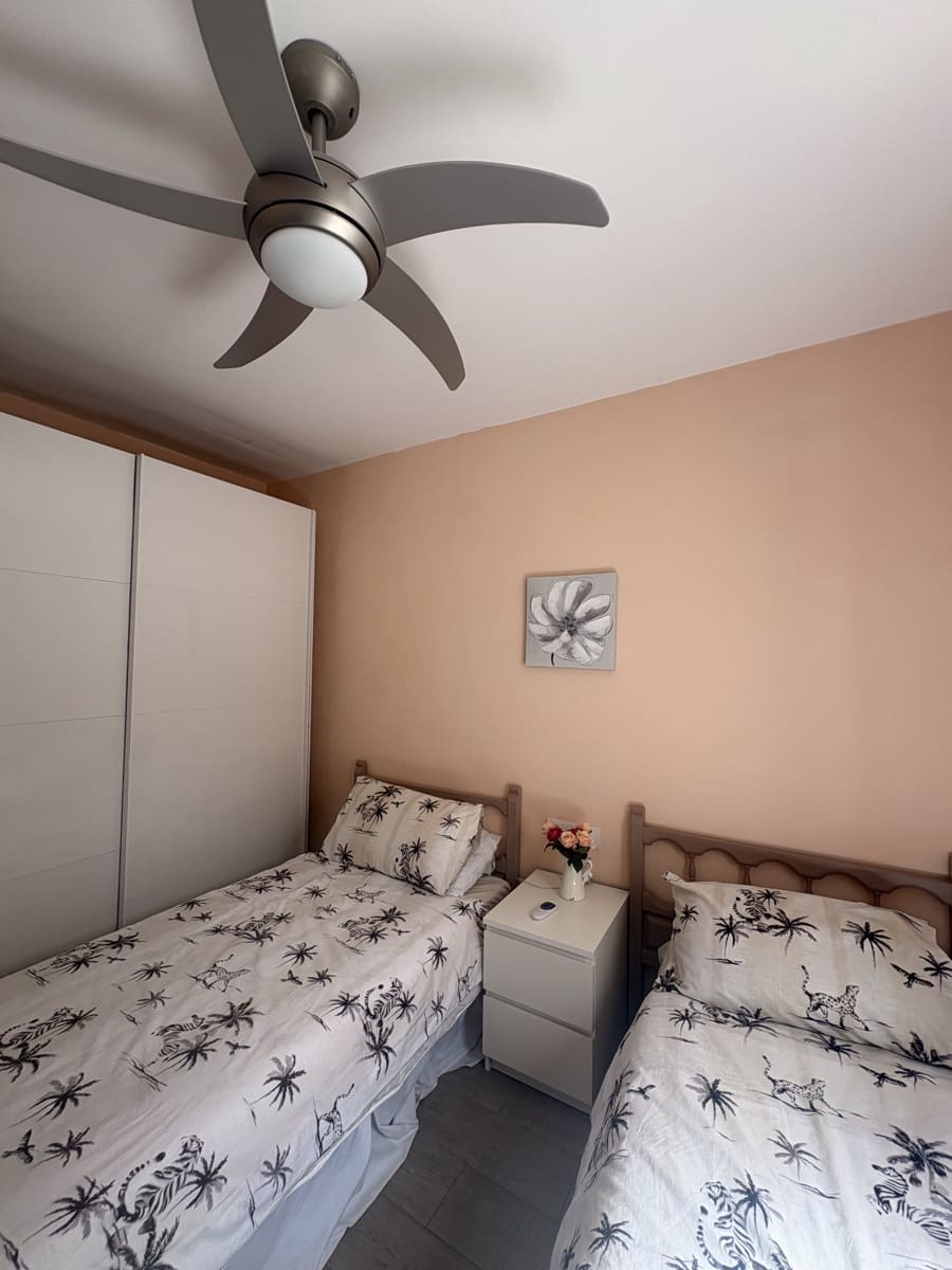 3 chambre Appartement à vendre à Puerto del Carmen avec piscine - 330 000 € (Ref: 9660572)