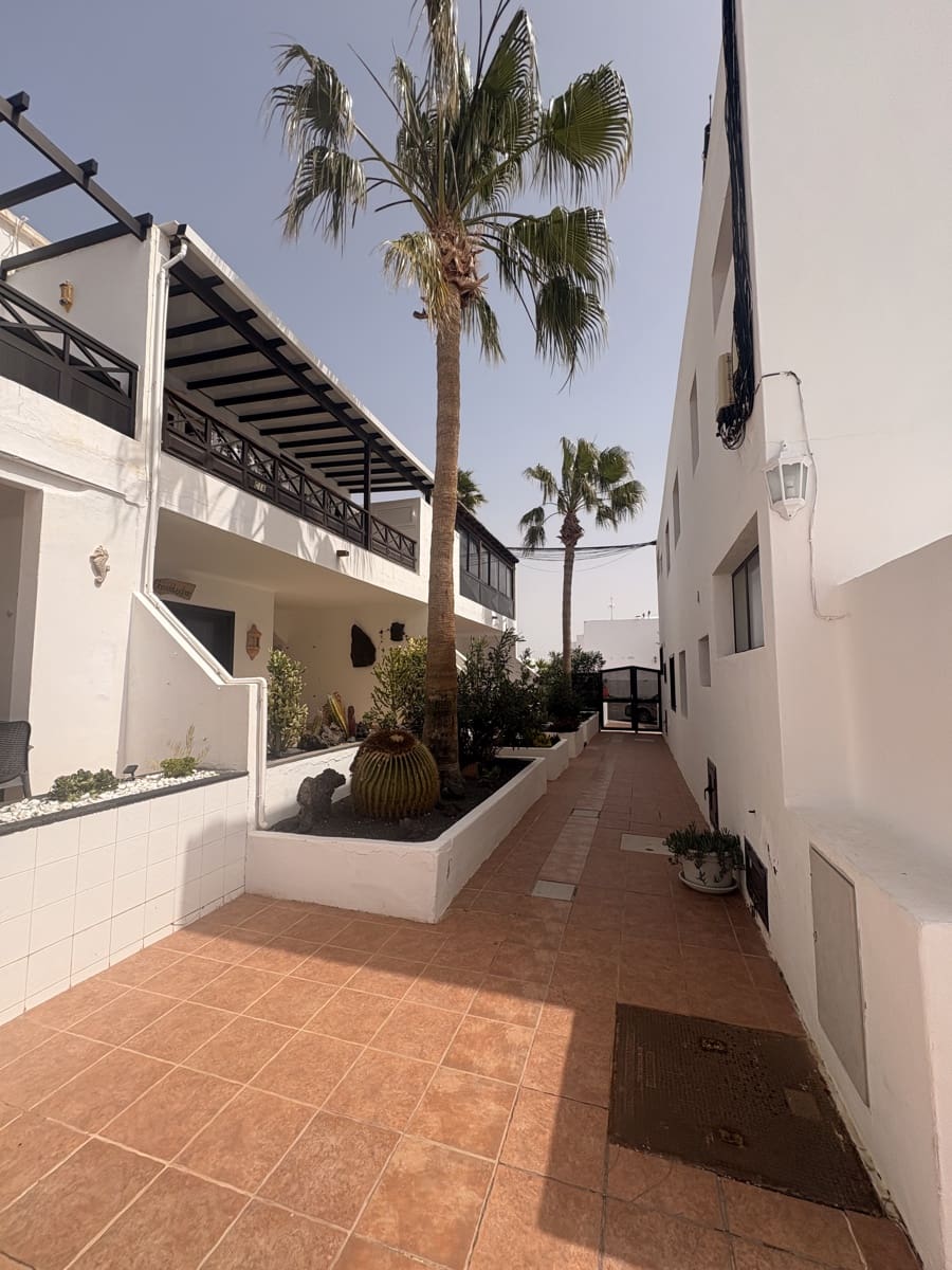 3 chambre Appartement à vendre à Puerto del Carmen avec piscine - 330 000 € (Ref: 9660572)