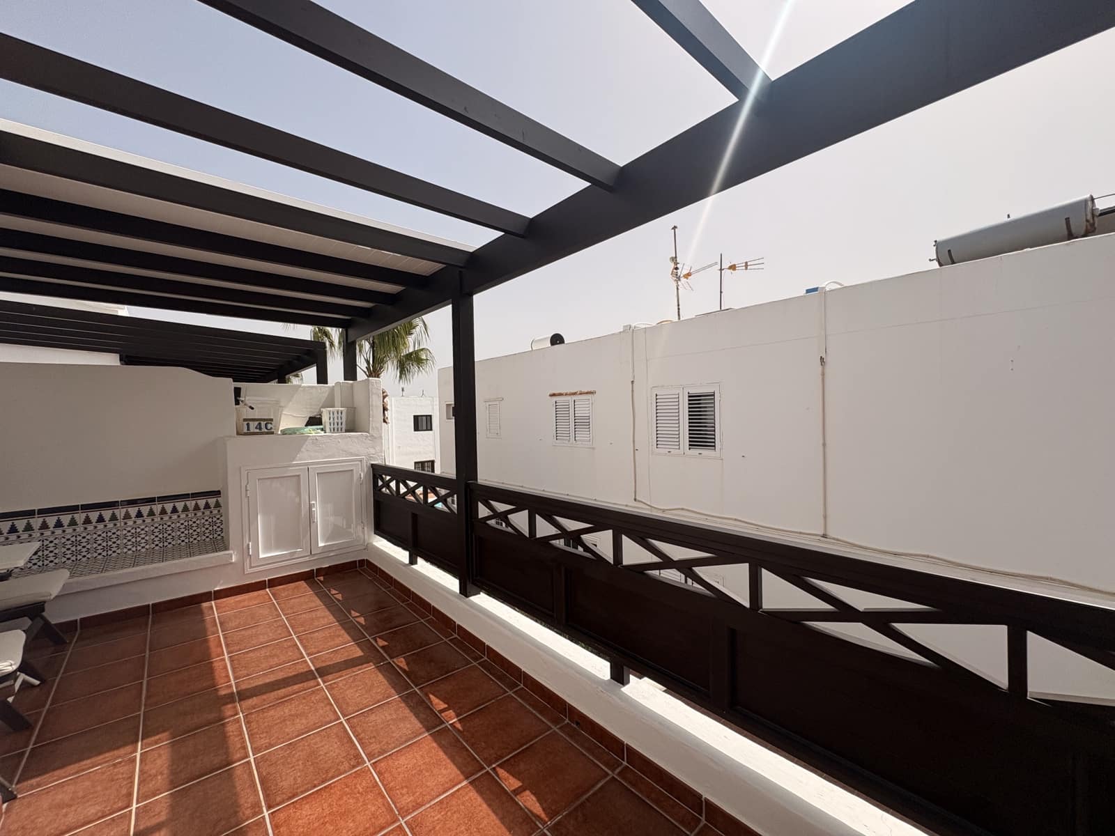 3 chambre Appartement à vendre à Puerto del Carmen avec piscine - 330 000 € (Ref: 9660572)