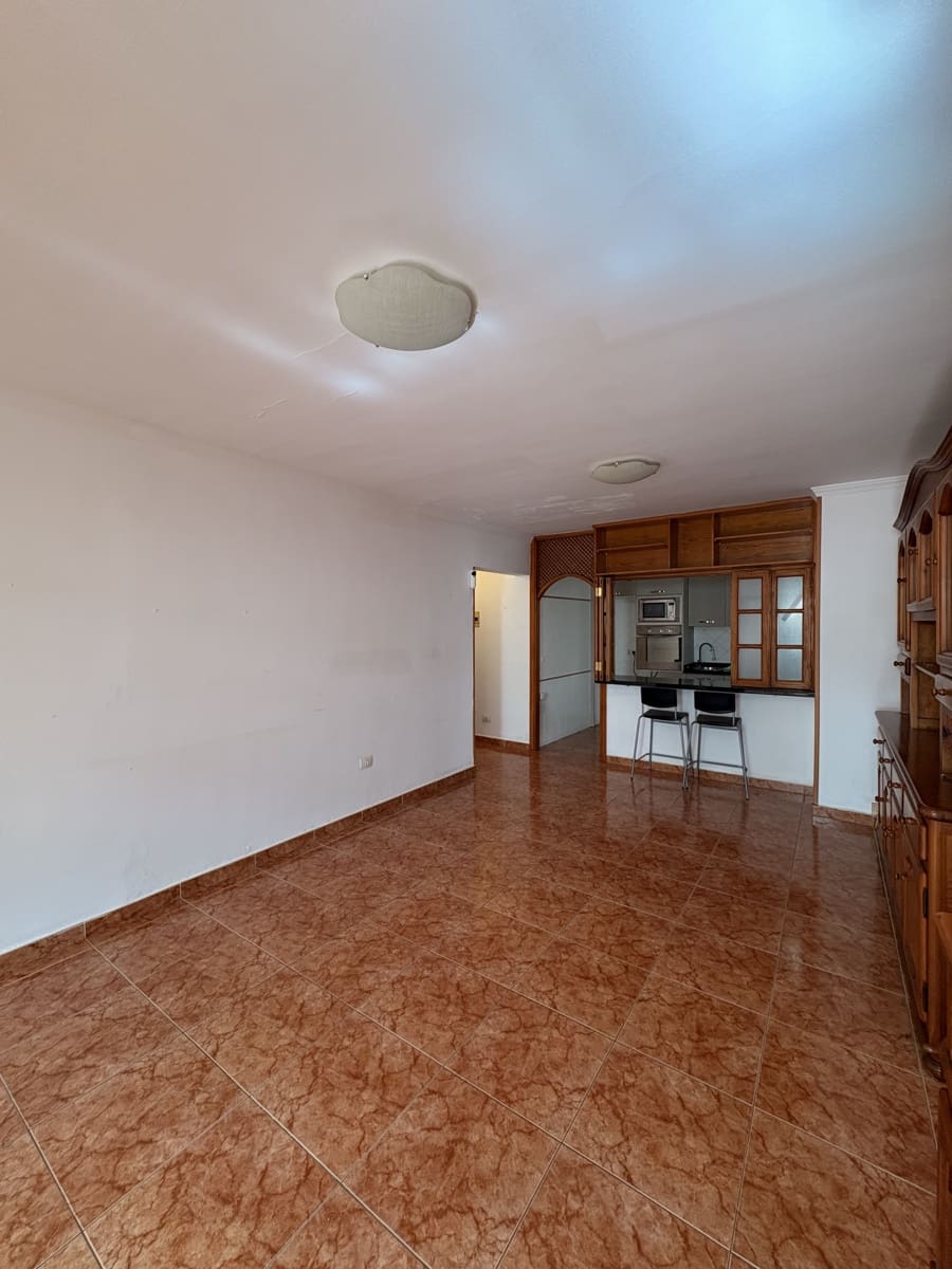 2 soveværelse Lejlighed til salg i Puerto del Carmen - € 270.000 (Ref: 9663324)