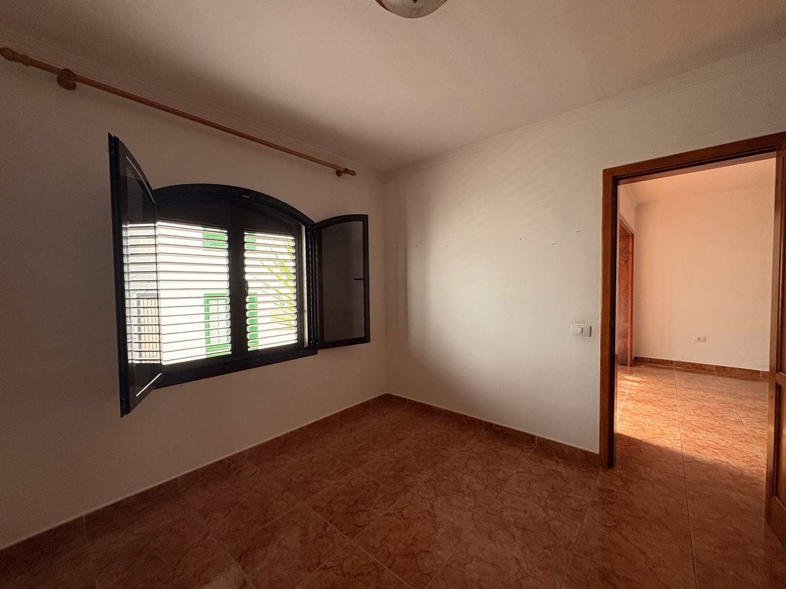 2 soveværelse Lejlighed til salg i Puerto del Carmen - € 270.000 (Ref: 9663324)